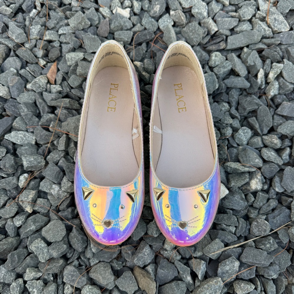 The Childrens Place Girls Iridescent Cat Ballet Flats Holographic Size 11
